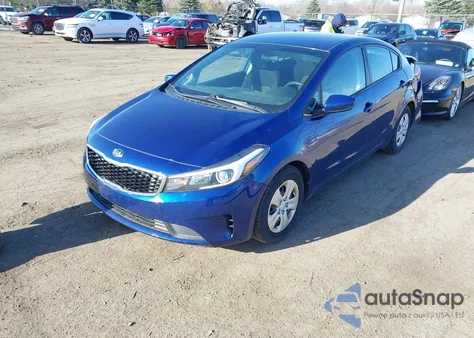 2018 Kia Forte Lx из США, поврежденный, VIN 3KPFK4A70JE284763